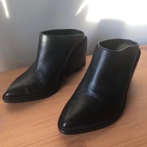 Helmut Lang Mules 6.5